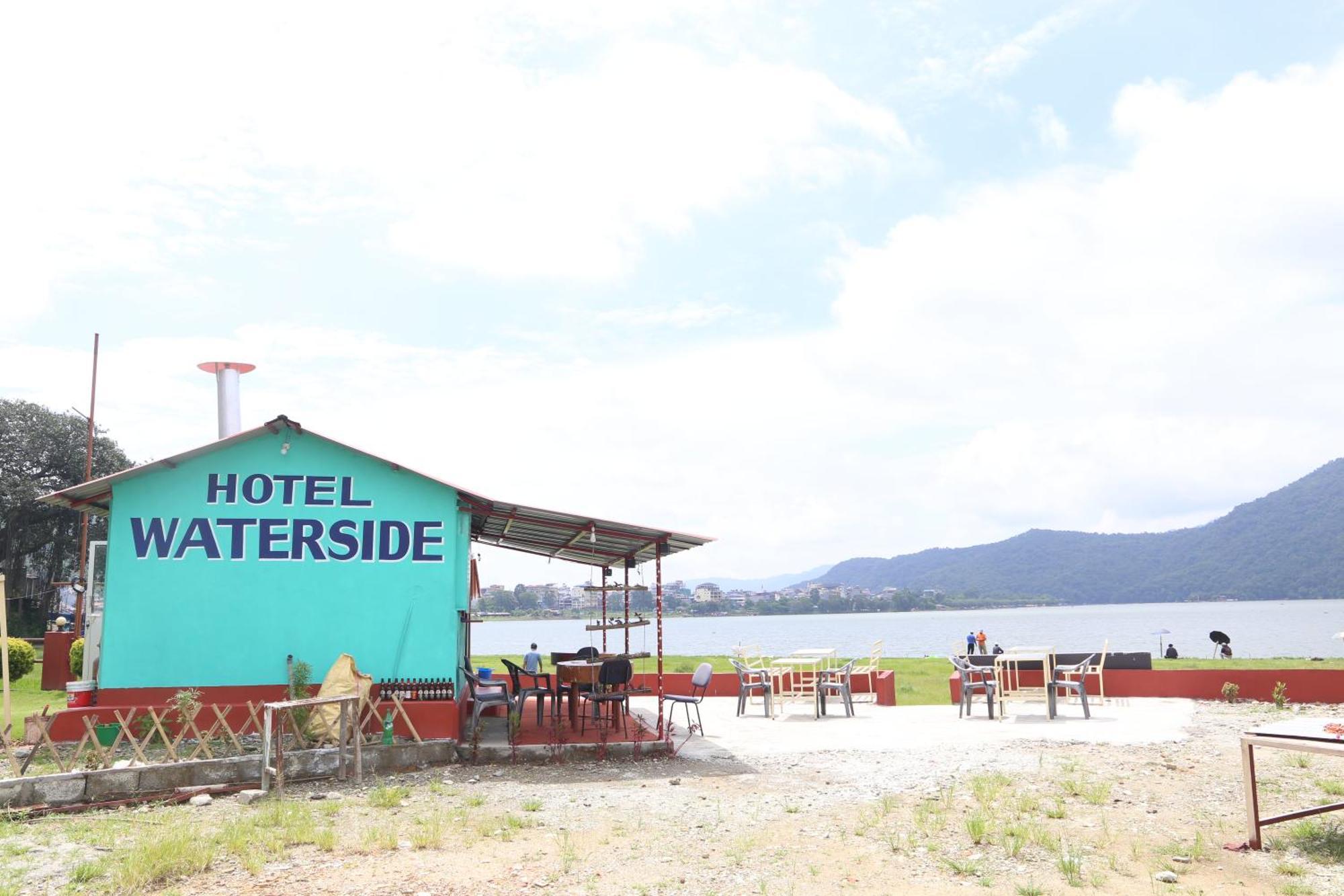 Hotel Waterside 포카라 외부 사진