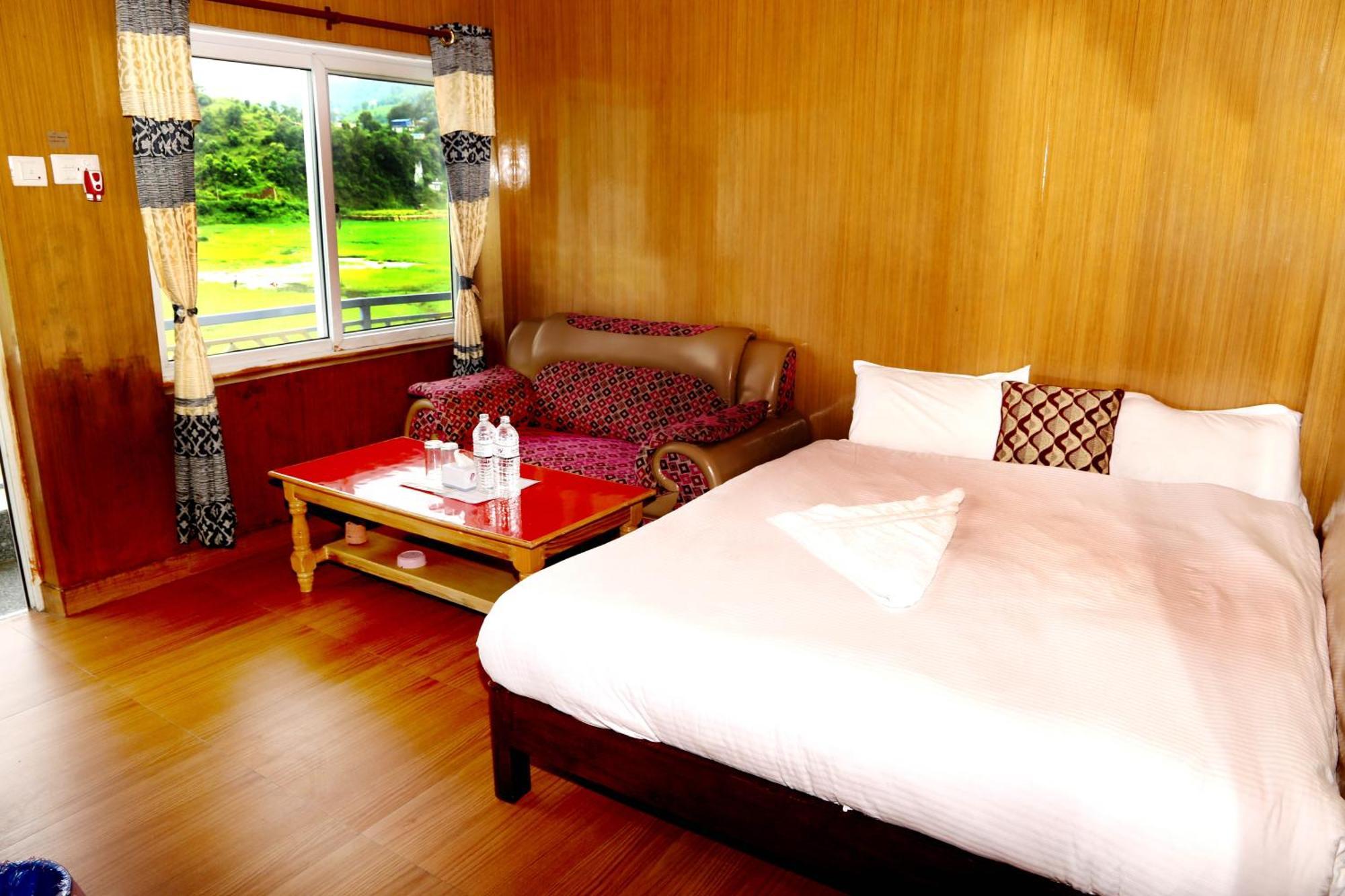 Hotel Waterside 포카라 외부 사진